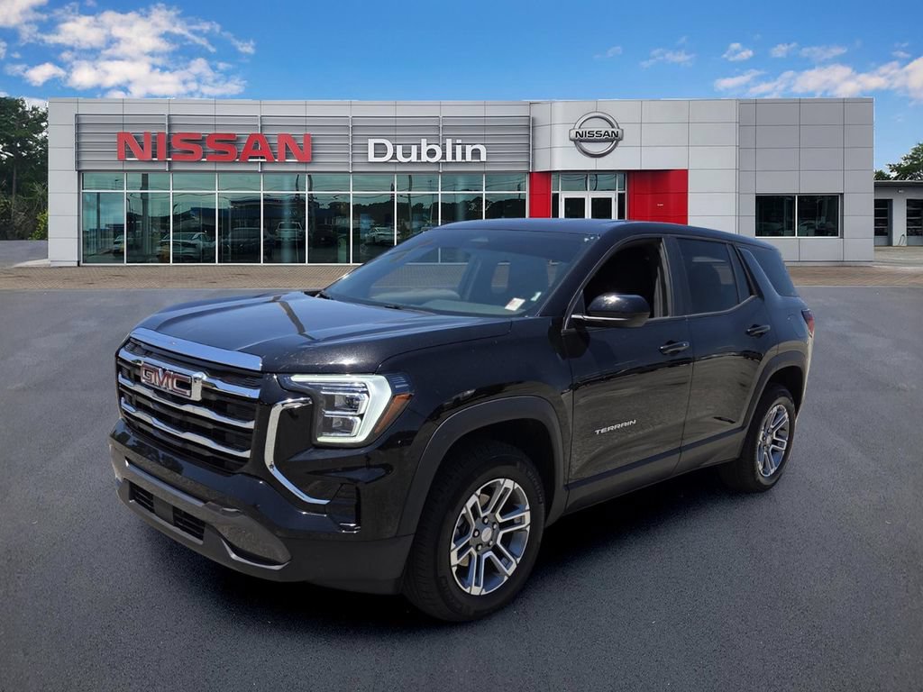 Certified 2026 GMC Terrain Elevation FWD image 1