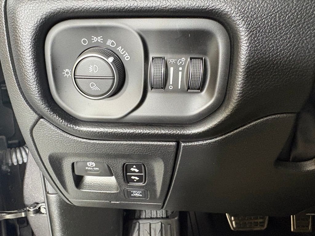 Used 2026 RAM 1500 Rebel w/ G/T Package AWD/4WD image 26