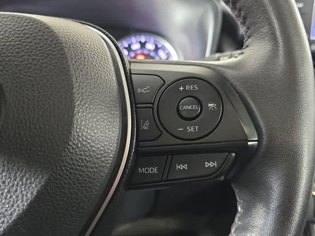 Used 2022 Toyota RAV4 XLE w/ Convenience Package image 34