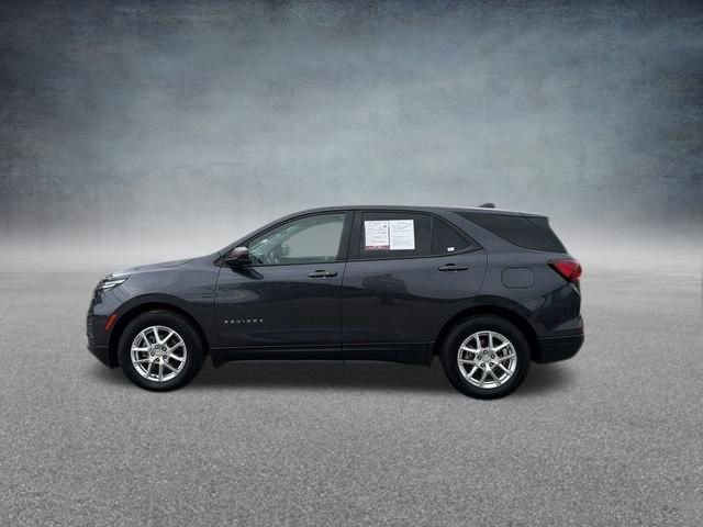 Used 2022 Chevrolet Equinox LS w/ LS Convenience Package FWD image 14