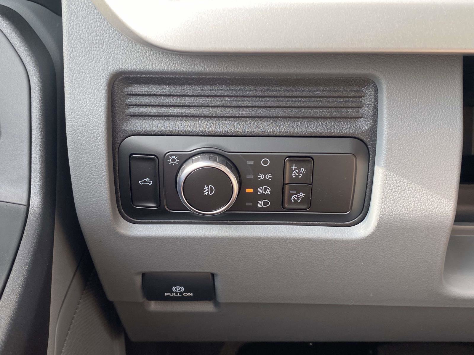 New 2026 Ford F350 XL w/ XL Chrome Package image 18