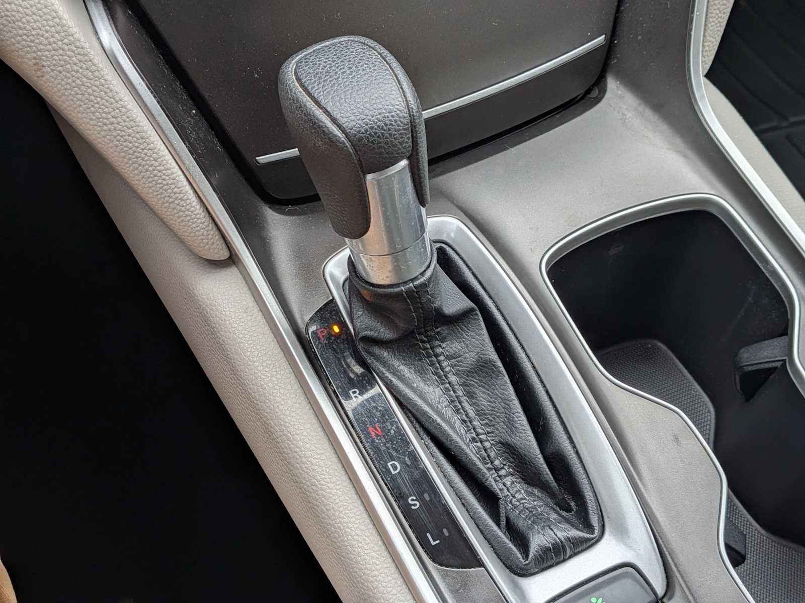 Used 2019 Honda Accord EX image 29