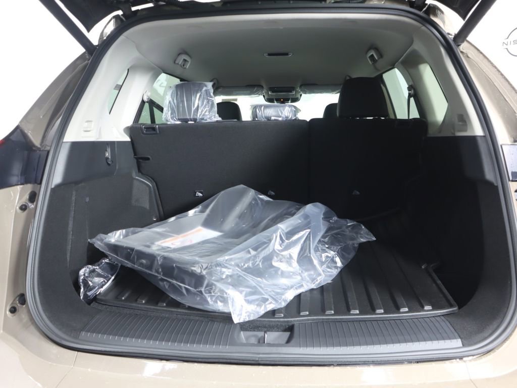 New 2026 Nissan Rogue SV w/ Rock Creek Premium Package AWD/4WD image 21