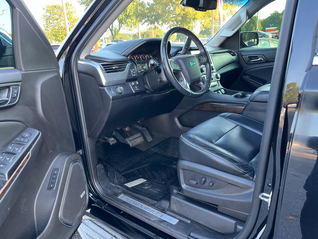 Used 2016 Chevrolet Tahoe LT RWD image 11