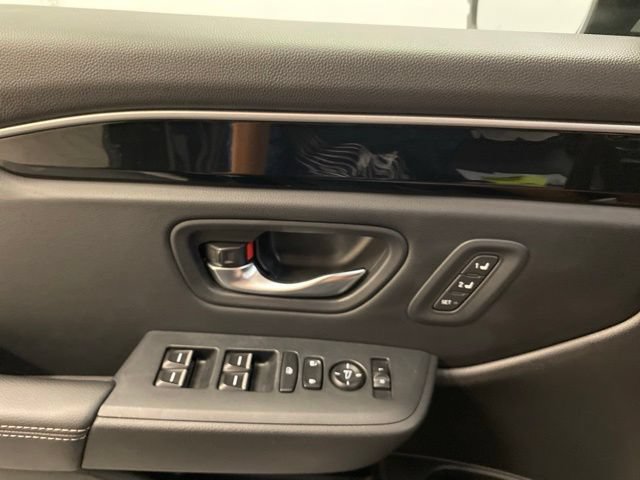 Certified 2025 Honda Pilot EX-L image 18