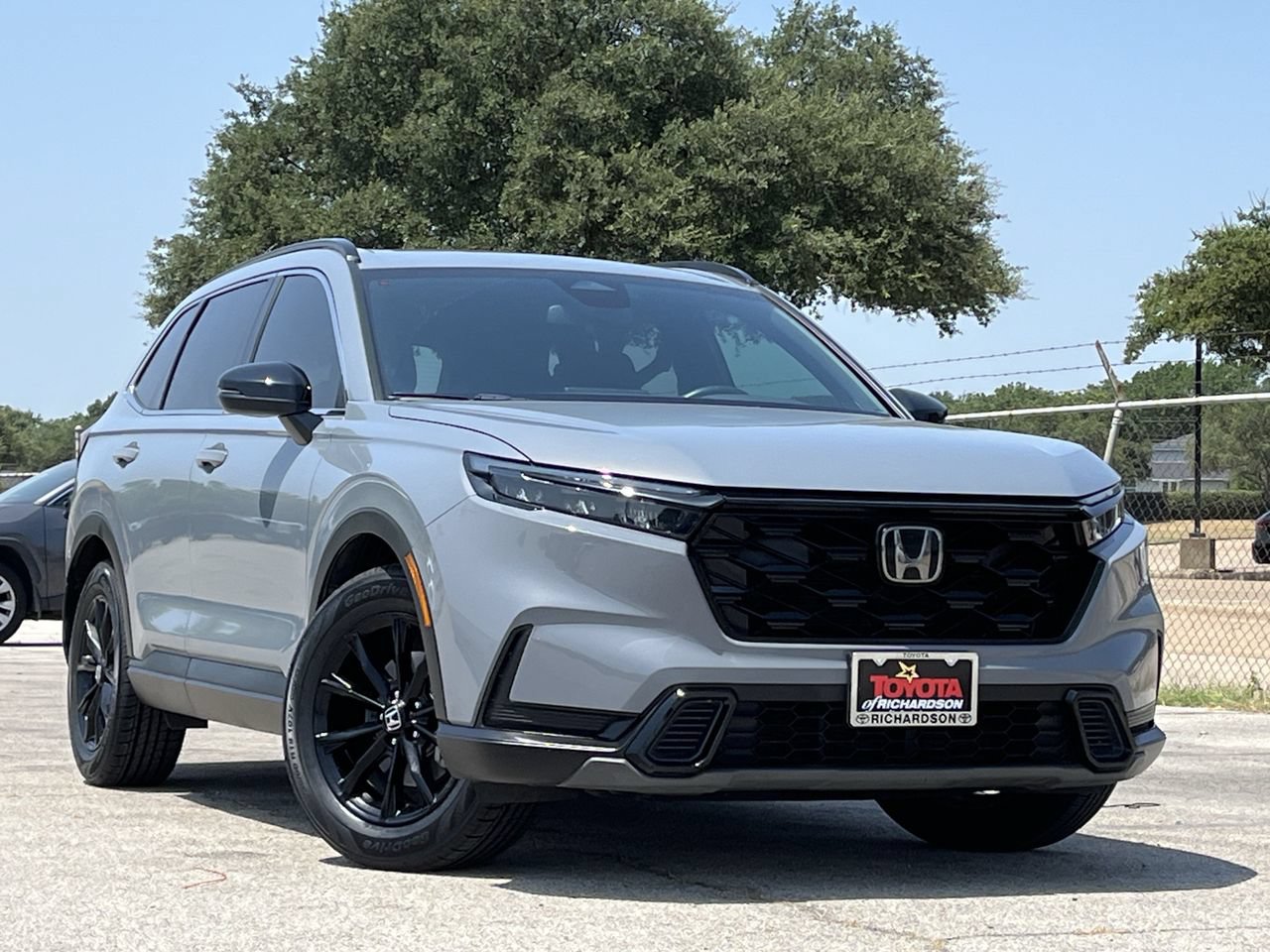 Used 2025 Honda CR-V Sport image 2