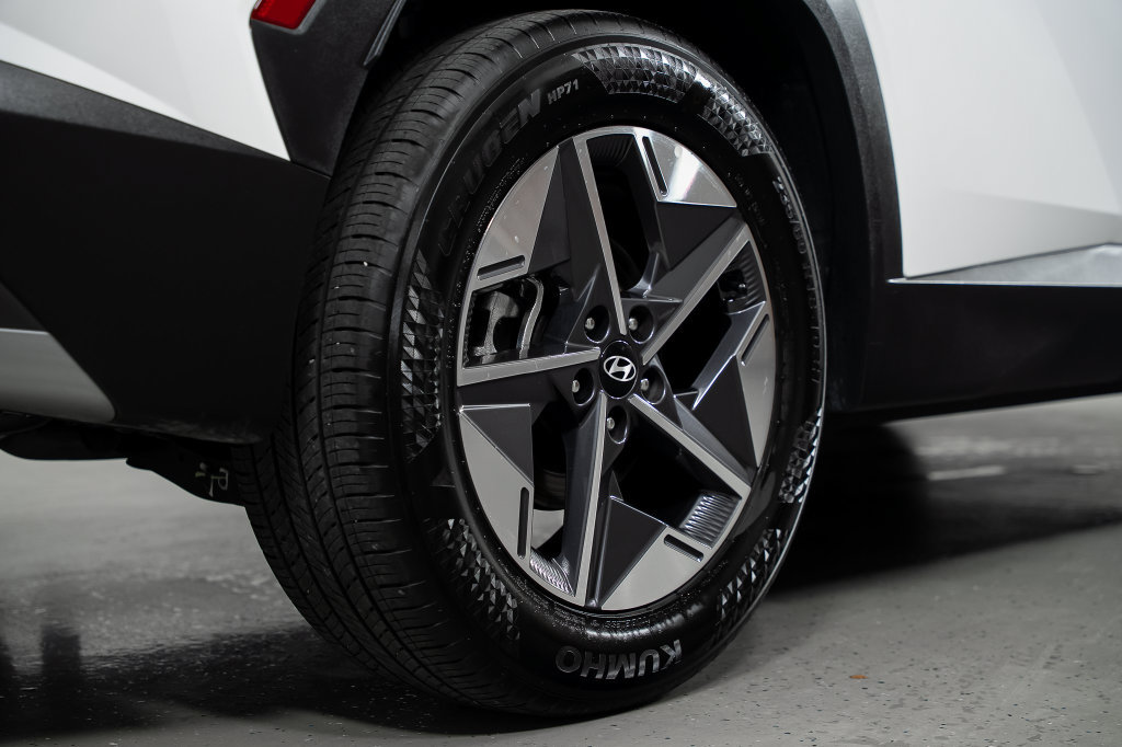 Certified 2026 Hyundai Tucson SEL Plus FWD image 8