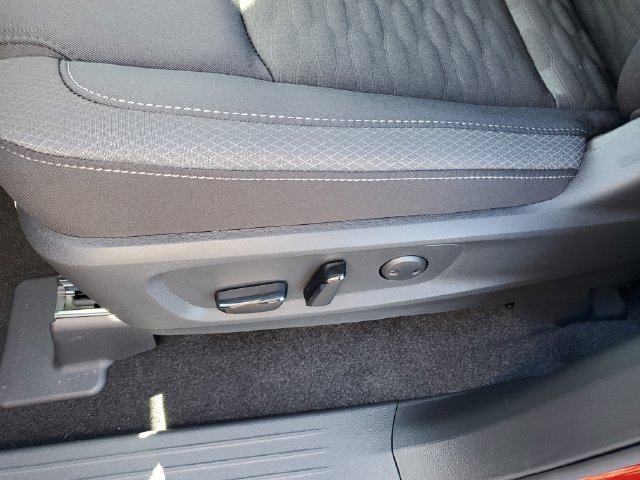 New 2026 Nissan Pathfinder SV AWD/4WD image 17