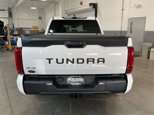 Used 2023 Toyota Tundra SR5 w/ SR5 Convenience Package AWD/4WD image 5