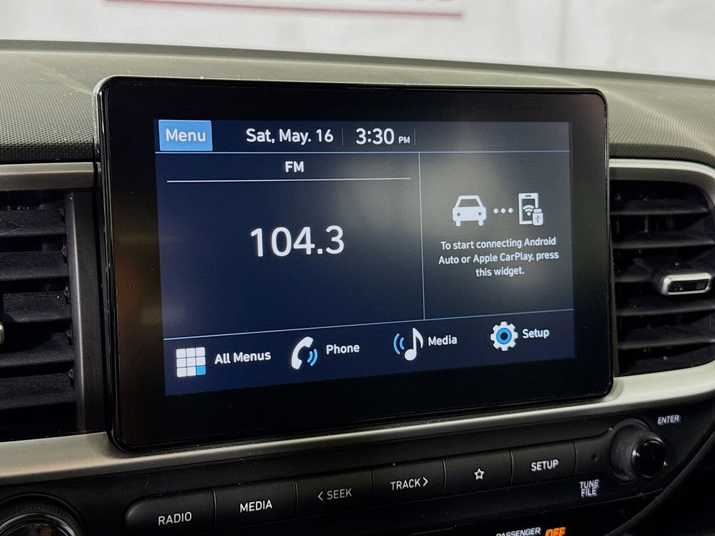 Used 2023 Hyundai Venue SEL FWD image 7