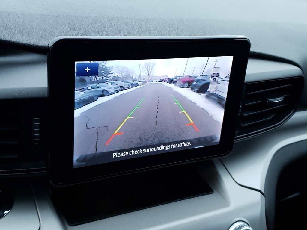 Used 2023 Ford Explorer XLT image 23