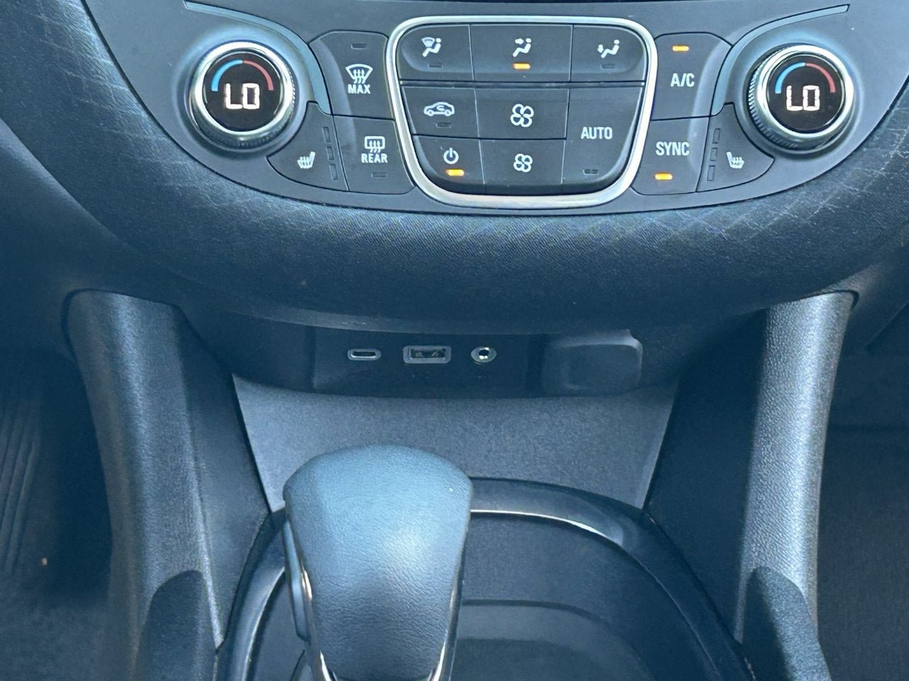 Used 2023 Chevrolet Malibu LT FWD image 20