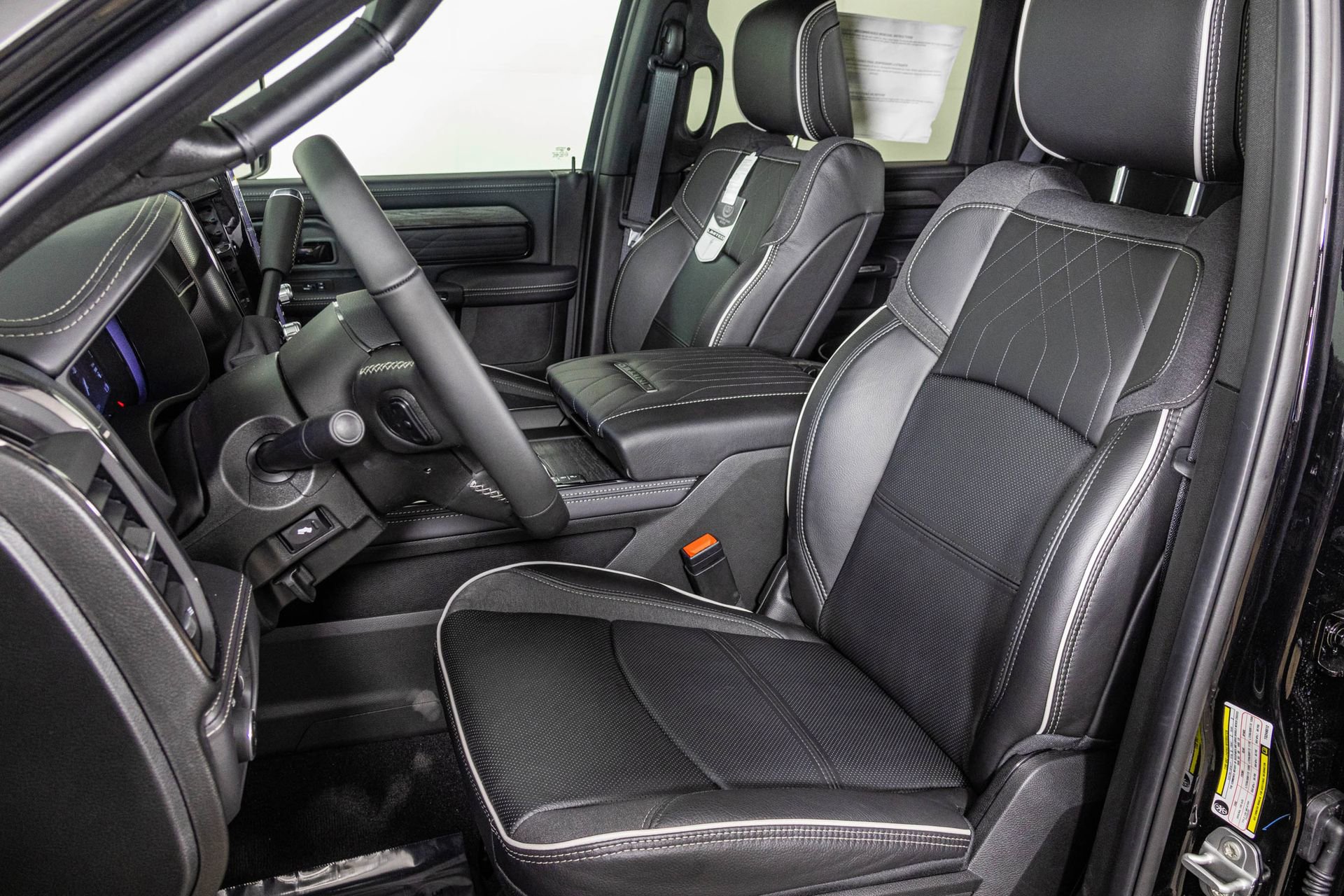 New 2026 RAM 3500 Limited image 23