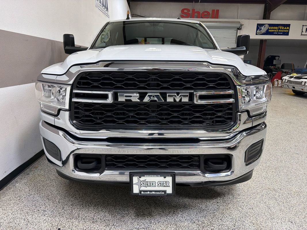 Used 2020 RAM 2500 Tradesman AWD/4WD image 2