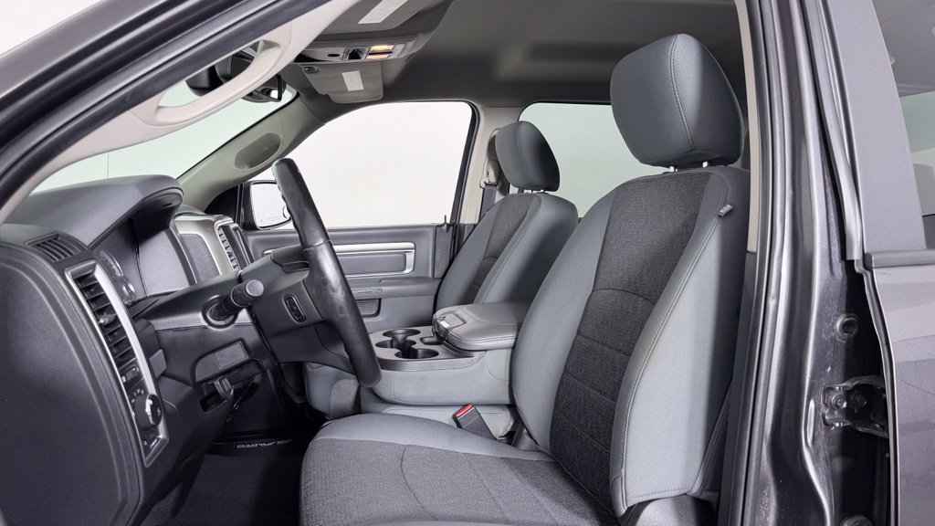 Used 2018 RAM 1500 Big Horn AWD/4WD image 18