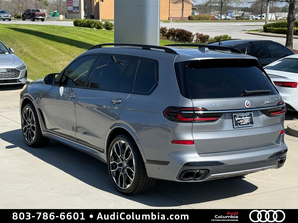 Used 2023 BMW X7 M60i AWD/4WD image 11