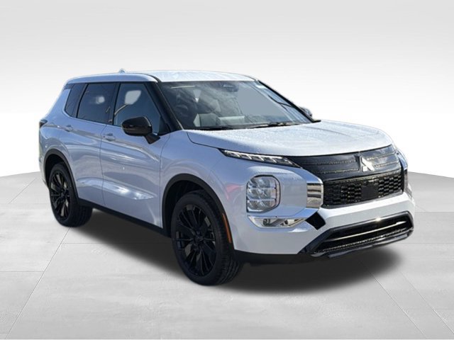 New 2026 Mitsubishi Outlander LE FWD image 7