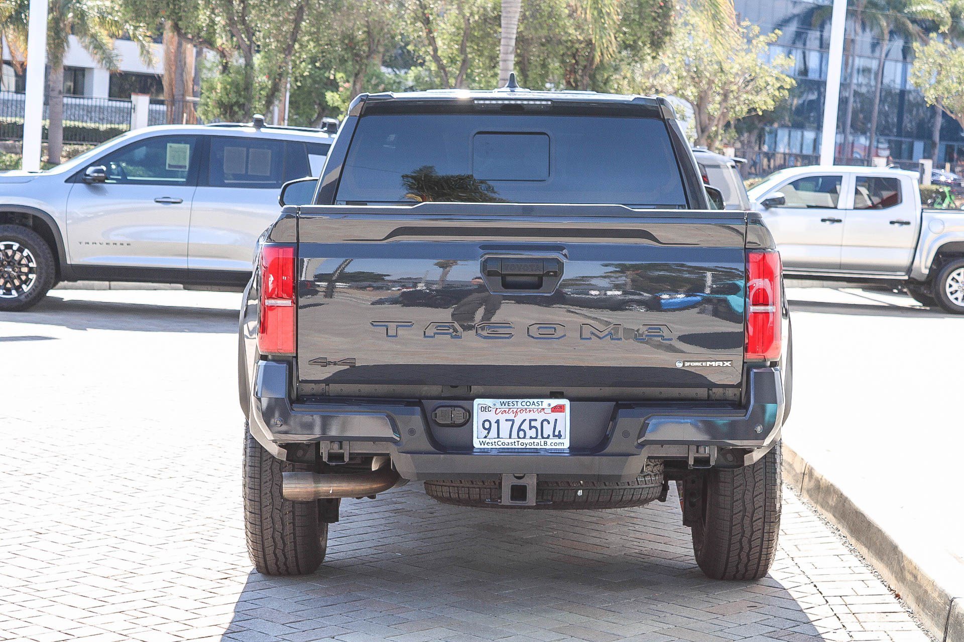 Used 2024 Toyota Tacoma TRD Off-Road w/ TRD Off Road Upgrade Package AWD/4WD image 8