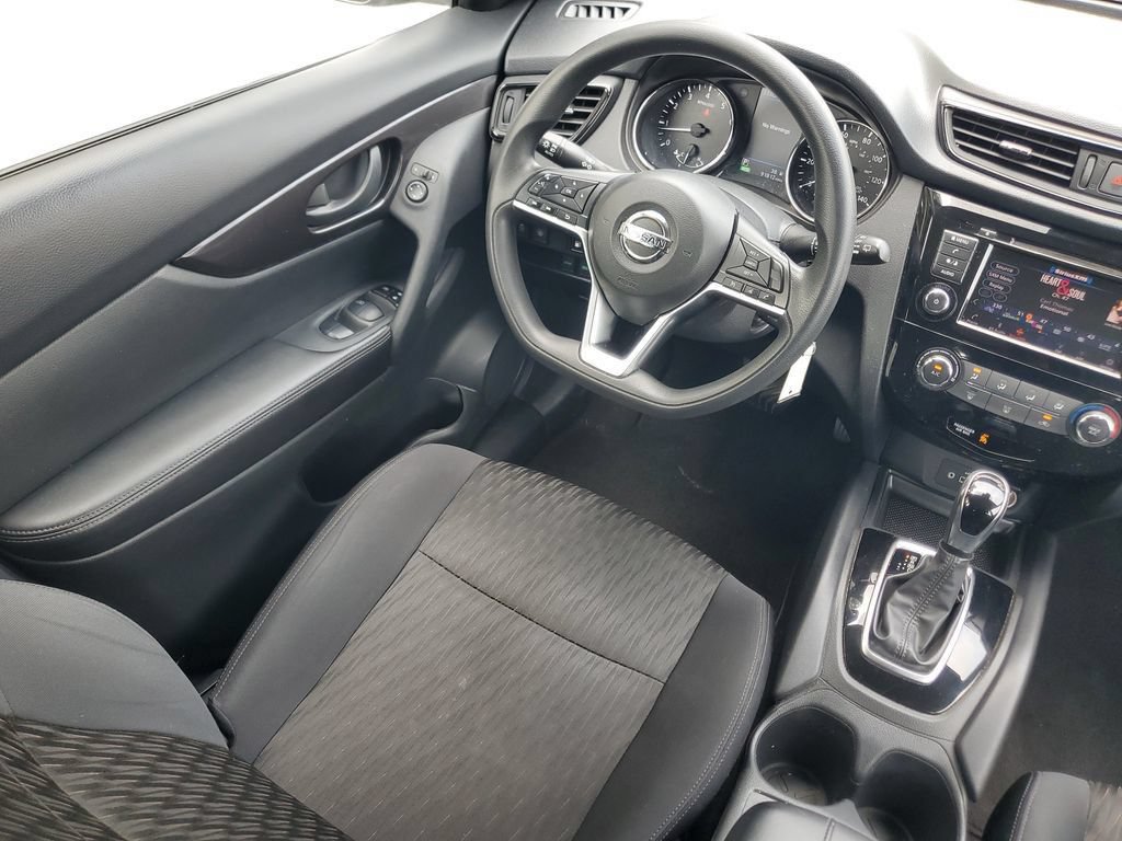 Used 2019 Nissan Rogue S FWD image 11
