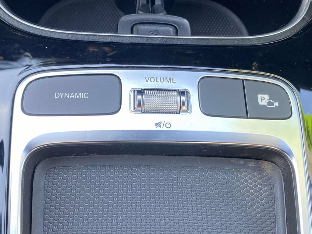 Used 2025 Mercedes-Benz CLA 250 image 30