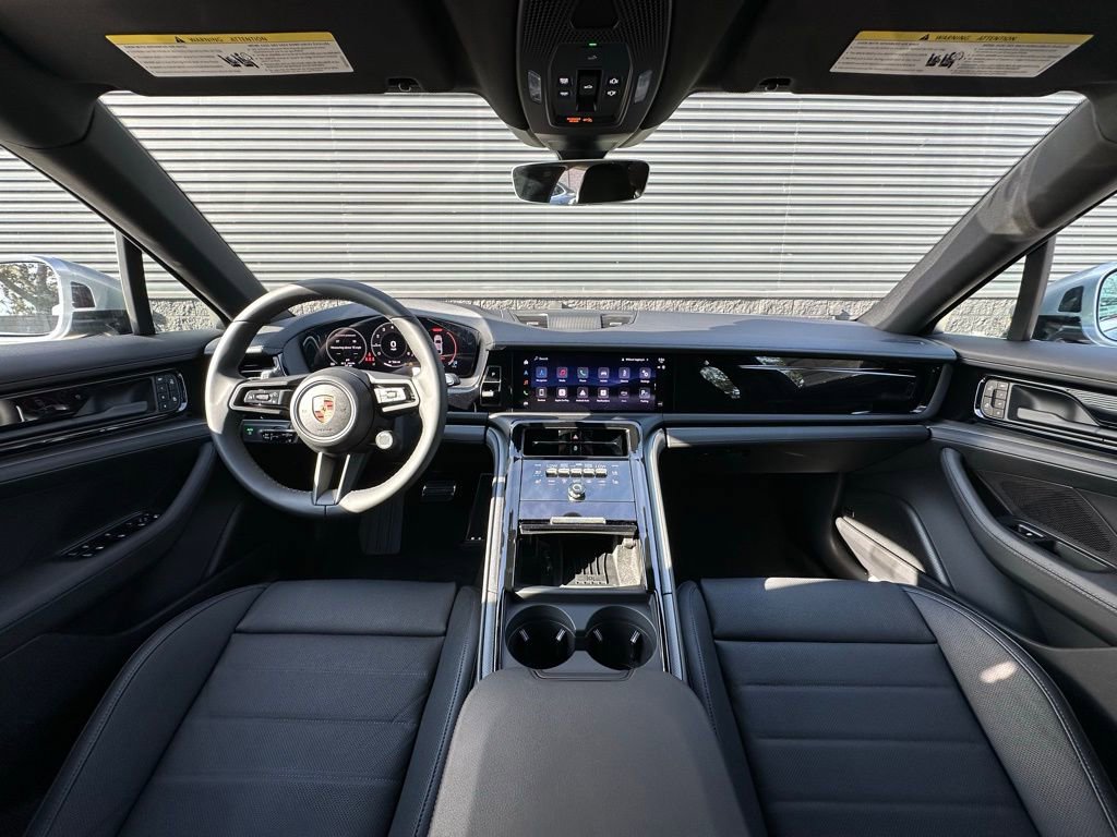 Used 2026 Porsche Panamera image 6