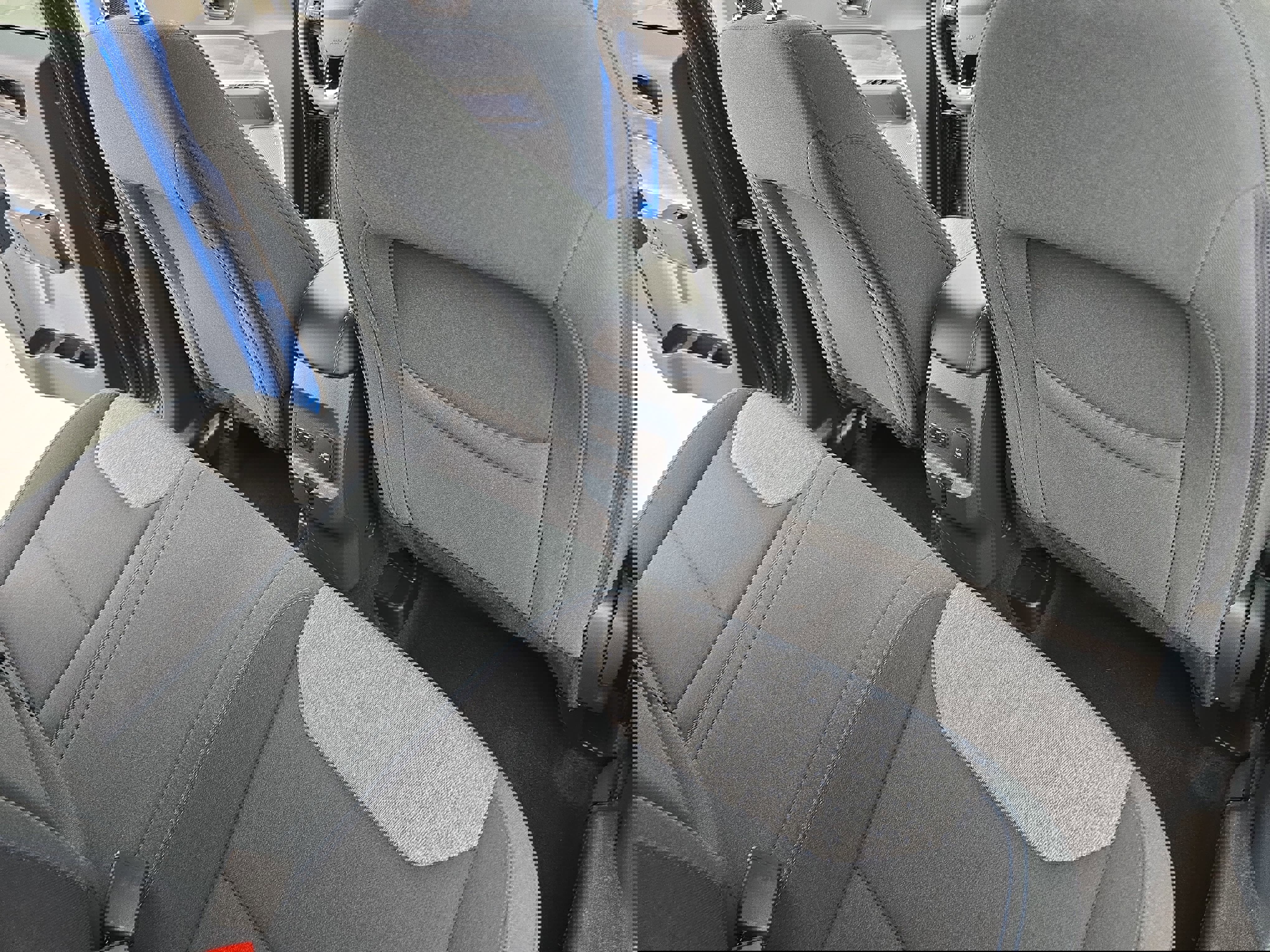 Used 2025 Ford Maverick XLT w/ XLT Luxury Package image 11