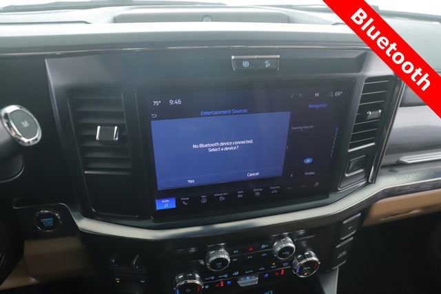 Used 2025 Ford F350 Lariat w/ Chrome Package image 22