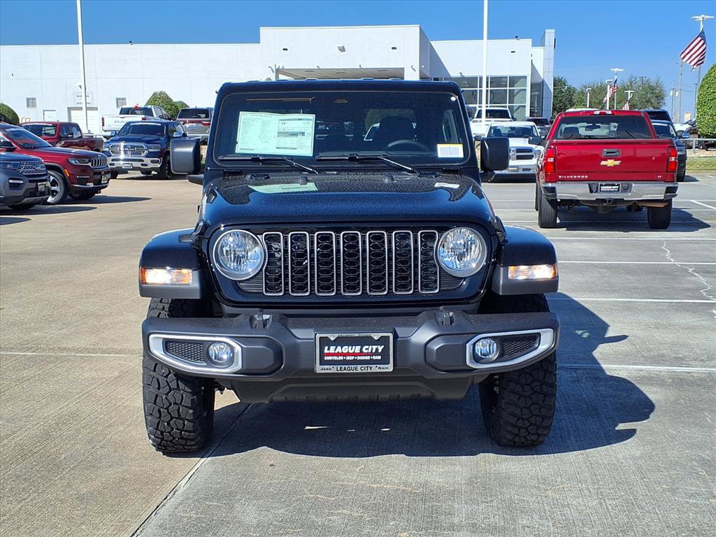 New 2026 Jeep Gladiator Sport S AWD/4WD image 5