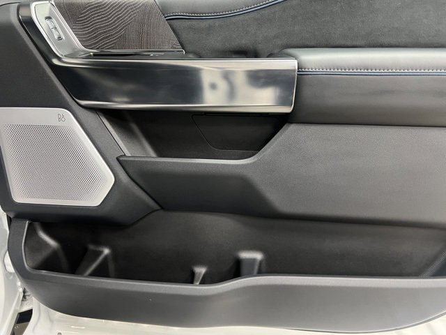 Used 2025 Ford F450 Platinum w/ FX4 Off-Road Package image 59