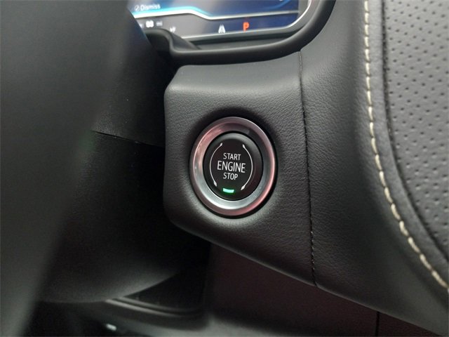 Used 2023 Chevrolet Suburban Premier image 26