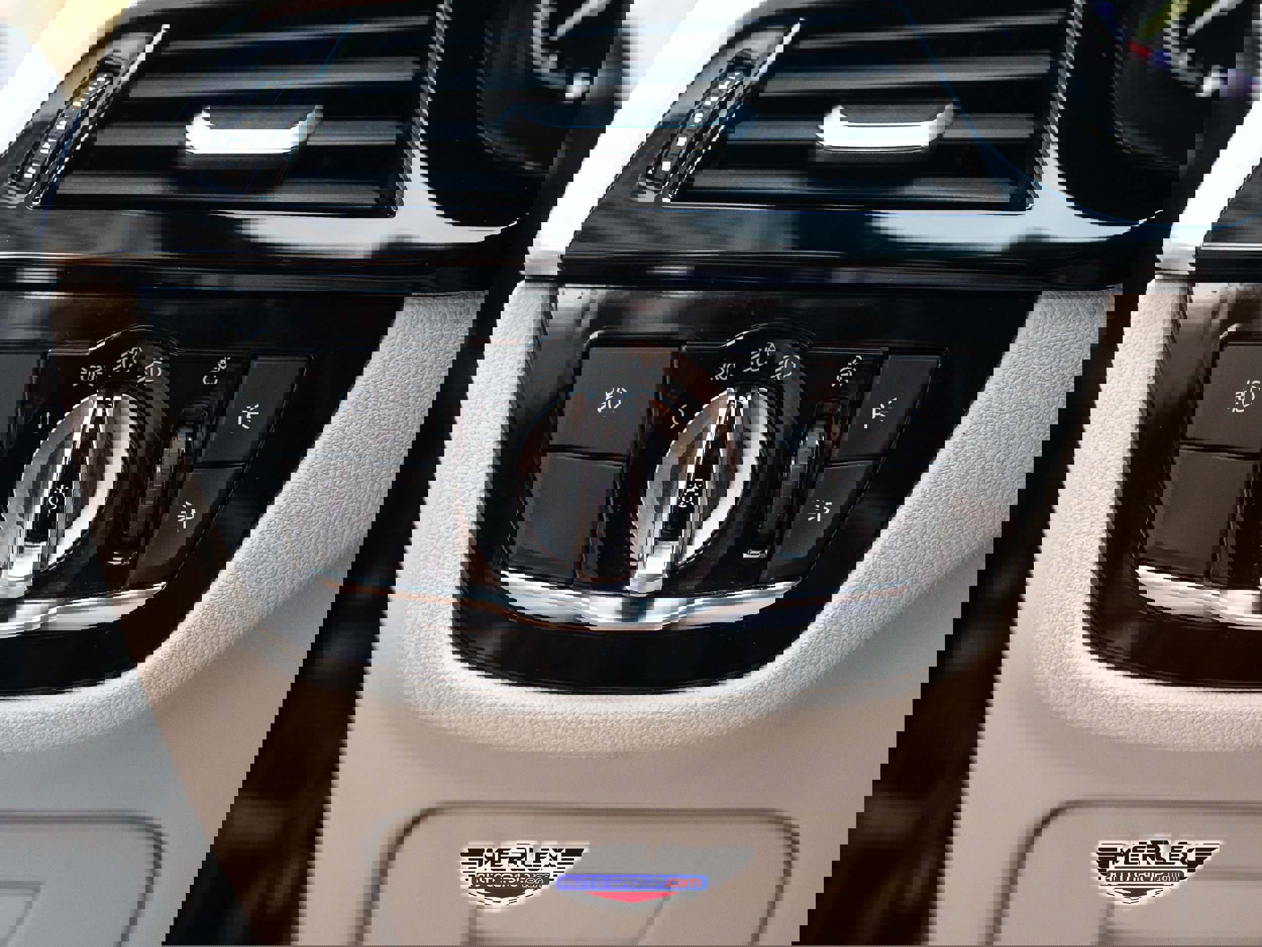 Used 2017 BMW 540i image 40