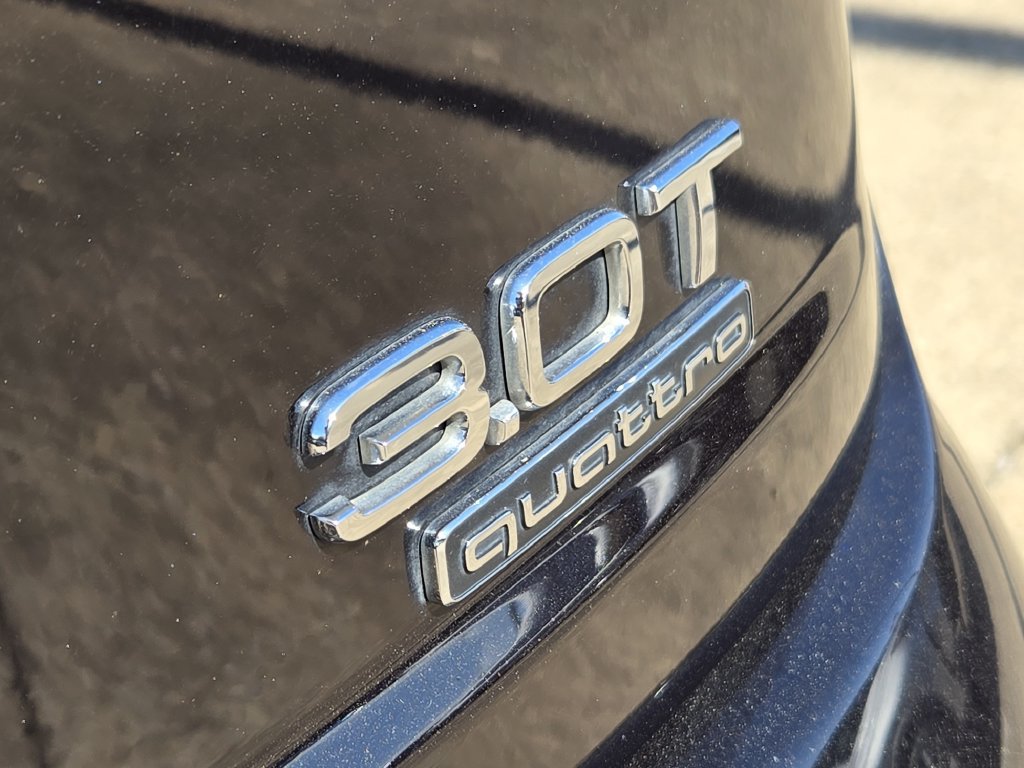 Used 2018 Audi Q7 3.0T Prestige AWD/4WD image 14