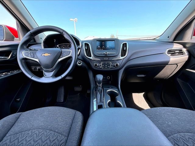 Used 2023 Chevrolet Equinox LT AWD/4WD image 21