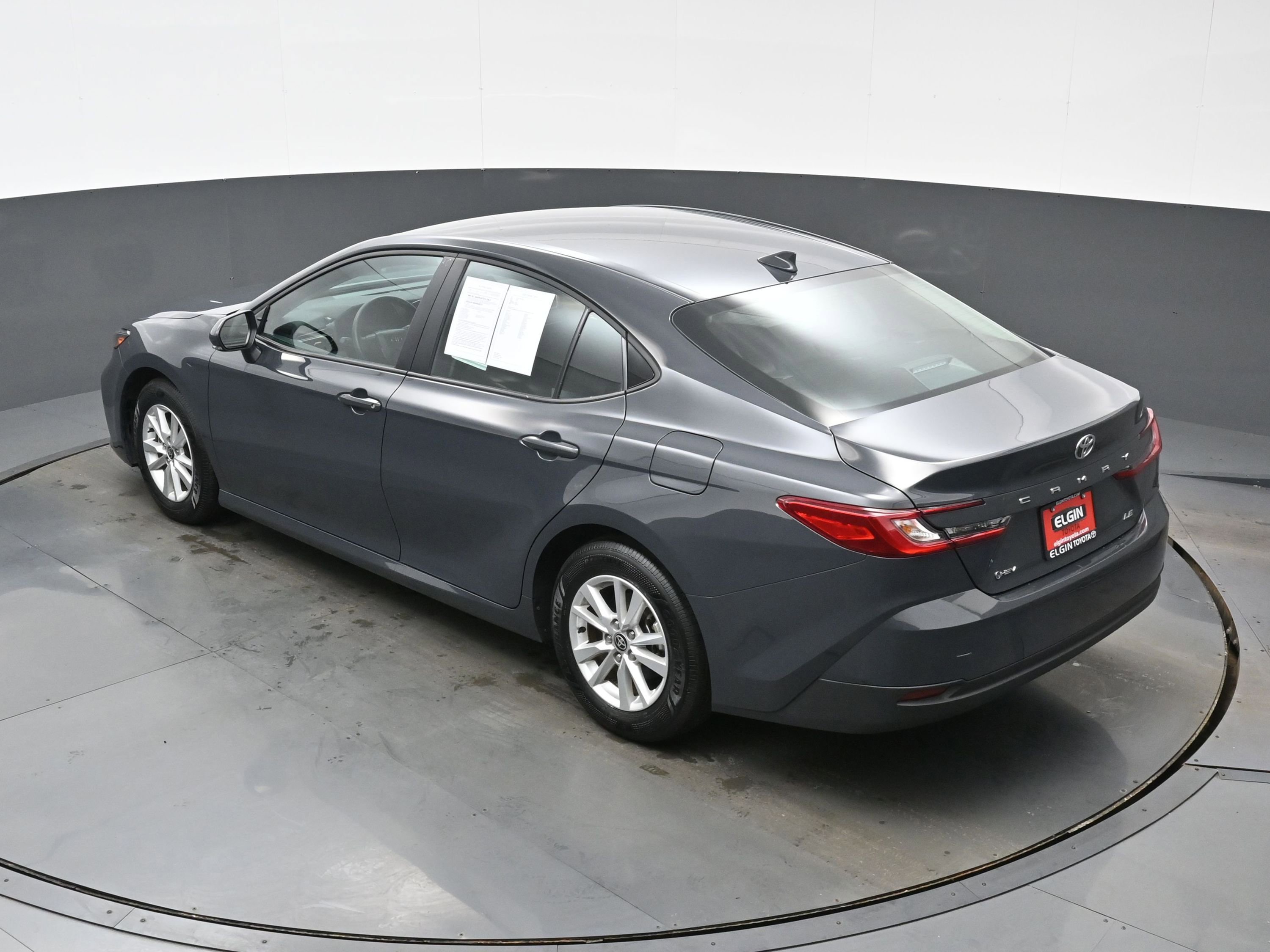 Used 2025 Toyota Camry LE image 37