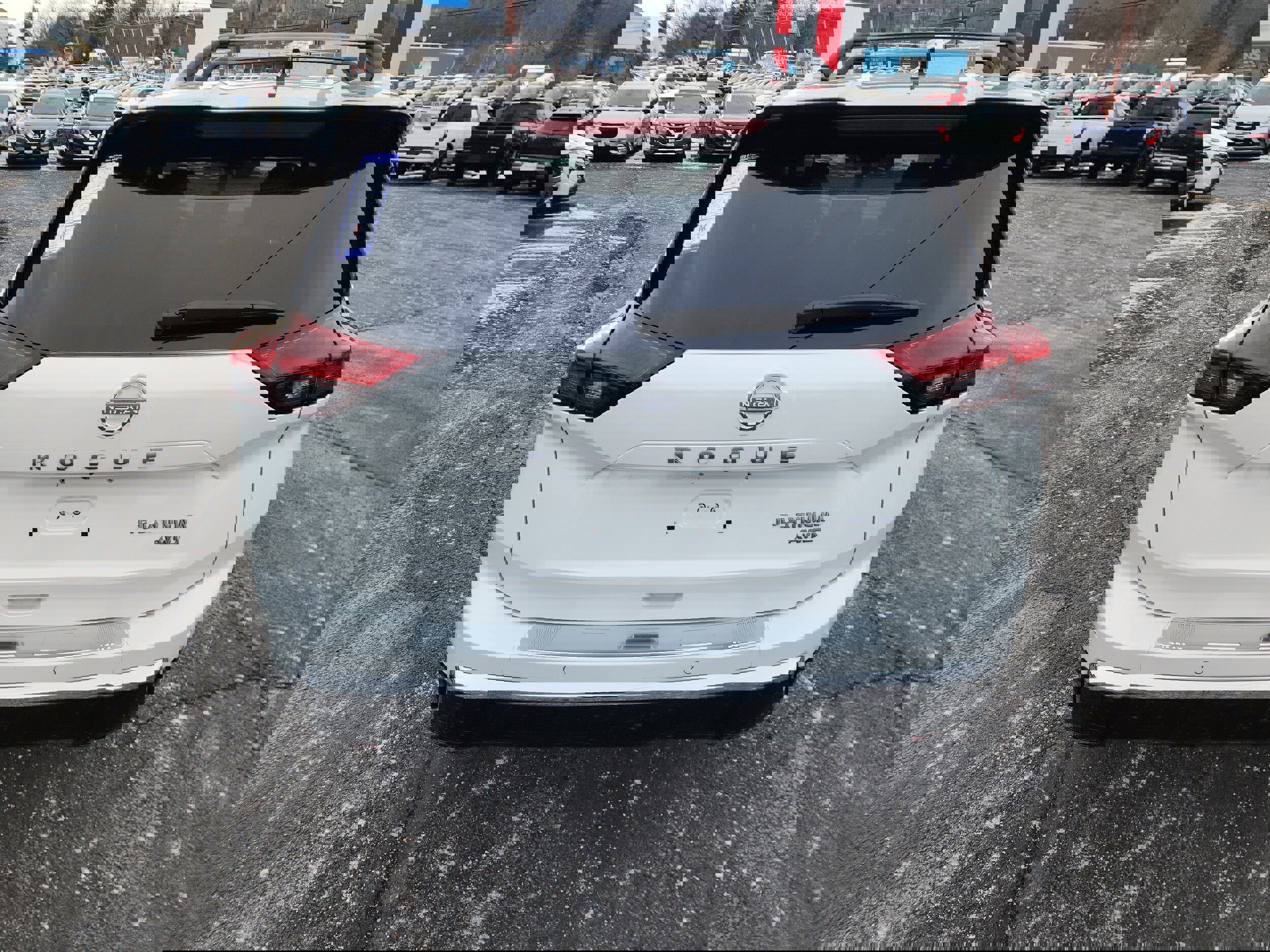 New 2026 Nissan Rogue Platinum image 7