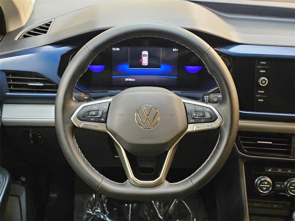 Used 2024 Volkswagen Taos SE image 19