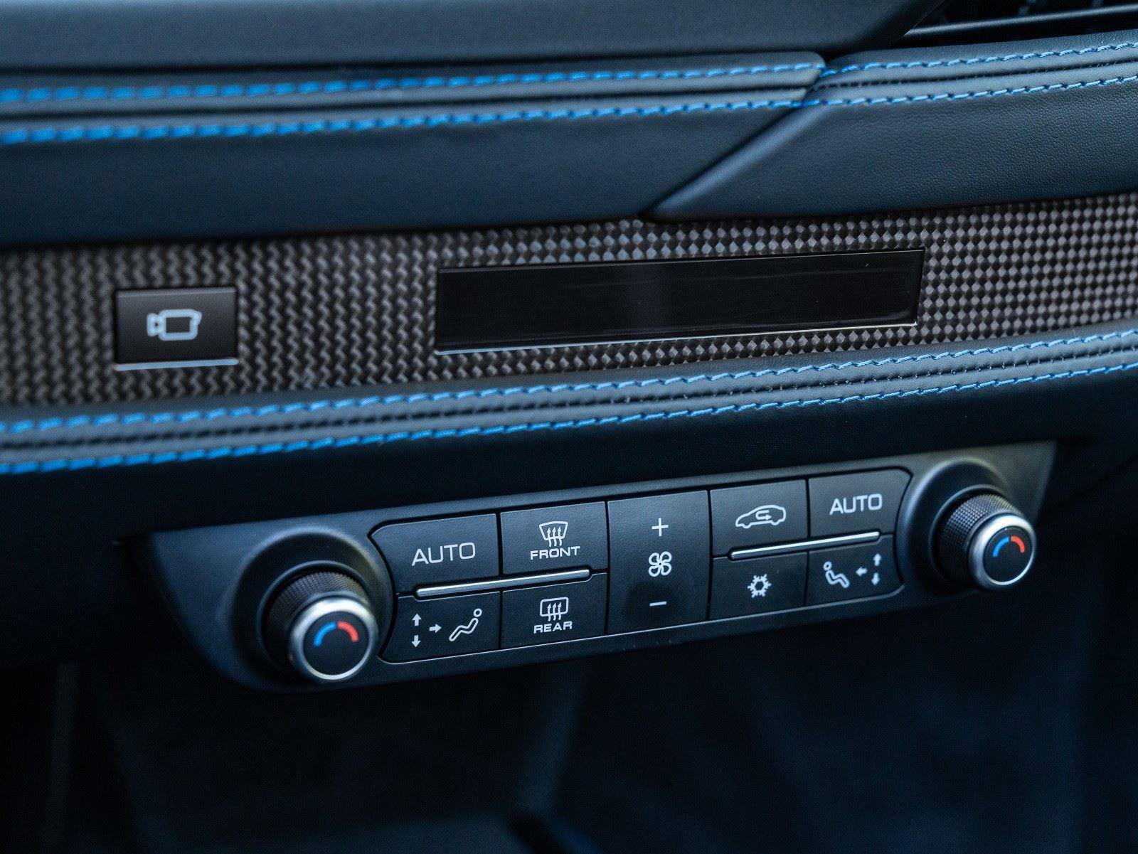 Used 2021 Ferrari F8 Tributo image 46