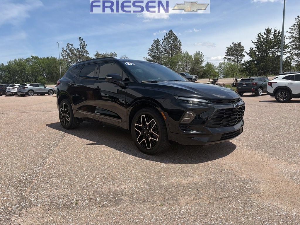 Used 2023 Chevrolet Blazer RS w/ Driver Confidence II Package AWD/4WD image 7