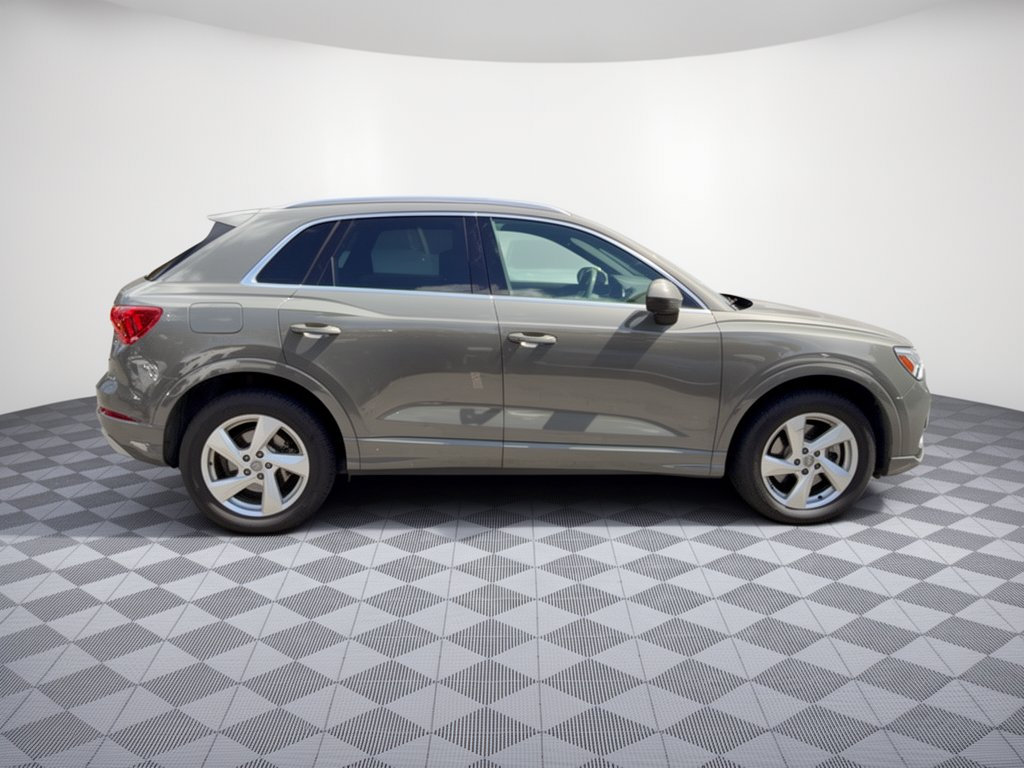 Used 2019 Audi Q3 2.0T Premium Plus AWD/4WD image 8