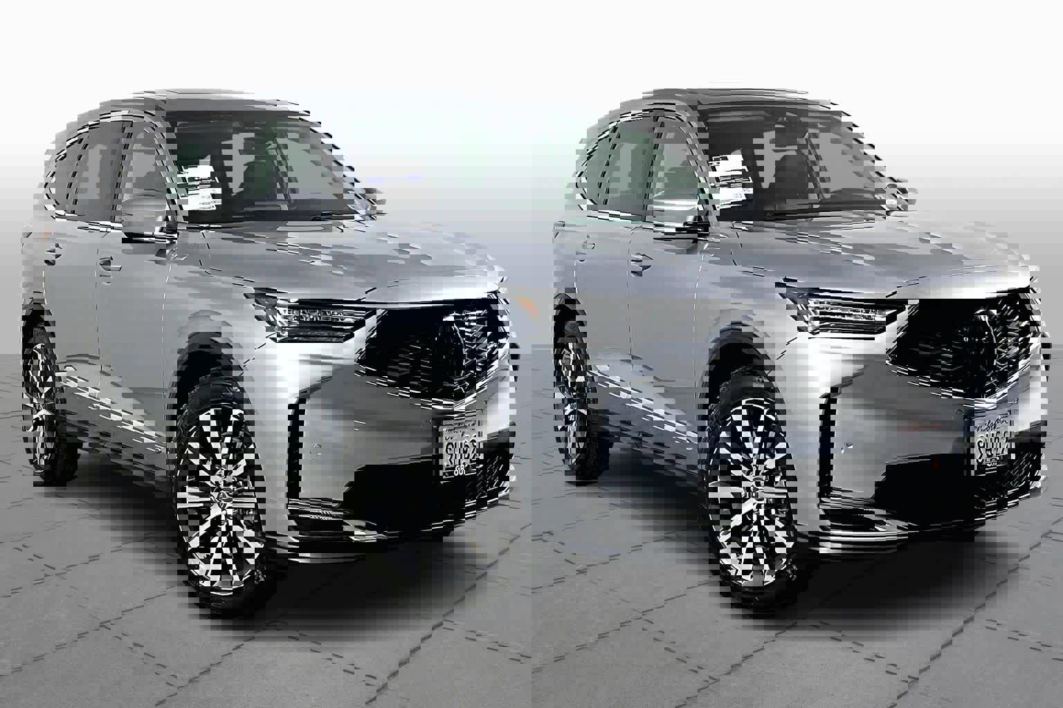 Used 2025 Acura MDX SH-AWD w/ Technology Package image 2