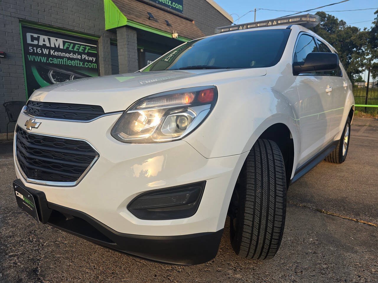 Used 2017 Chevrolet Equinox LS AWD/4WD image 66