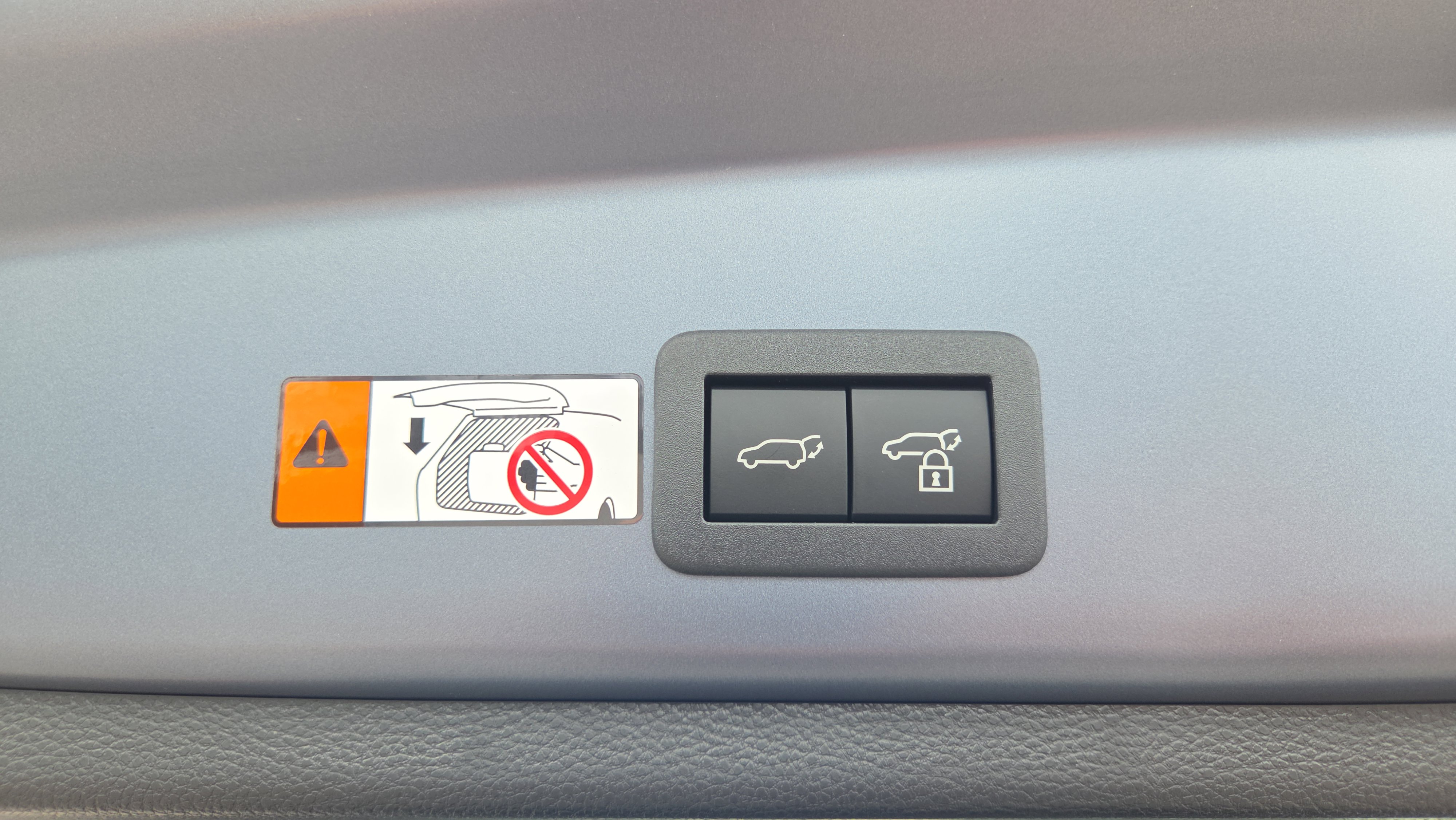 Certified 2026 Toyota Corolla Cross XLE w/ Convenience Package FWD image 31