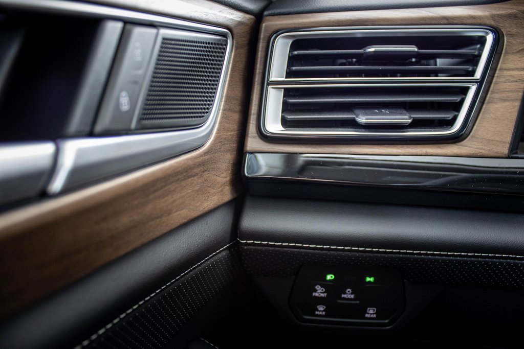 New 2026 Volkswagen Atlas SE image 31