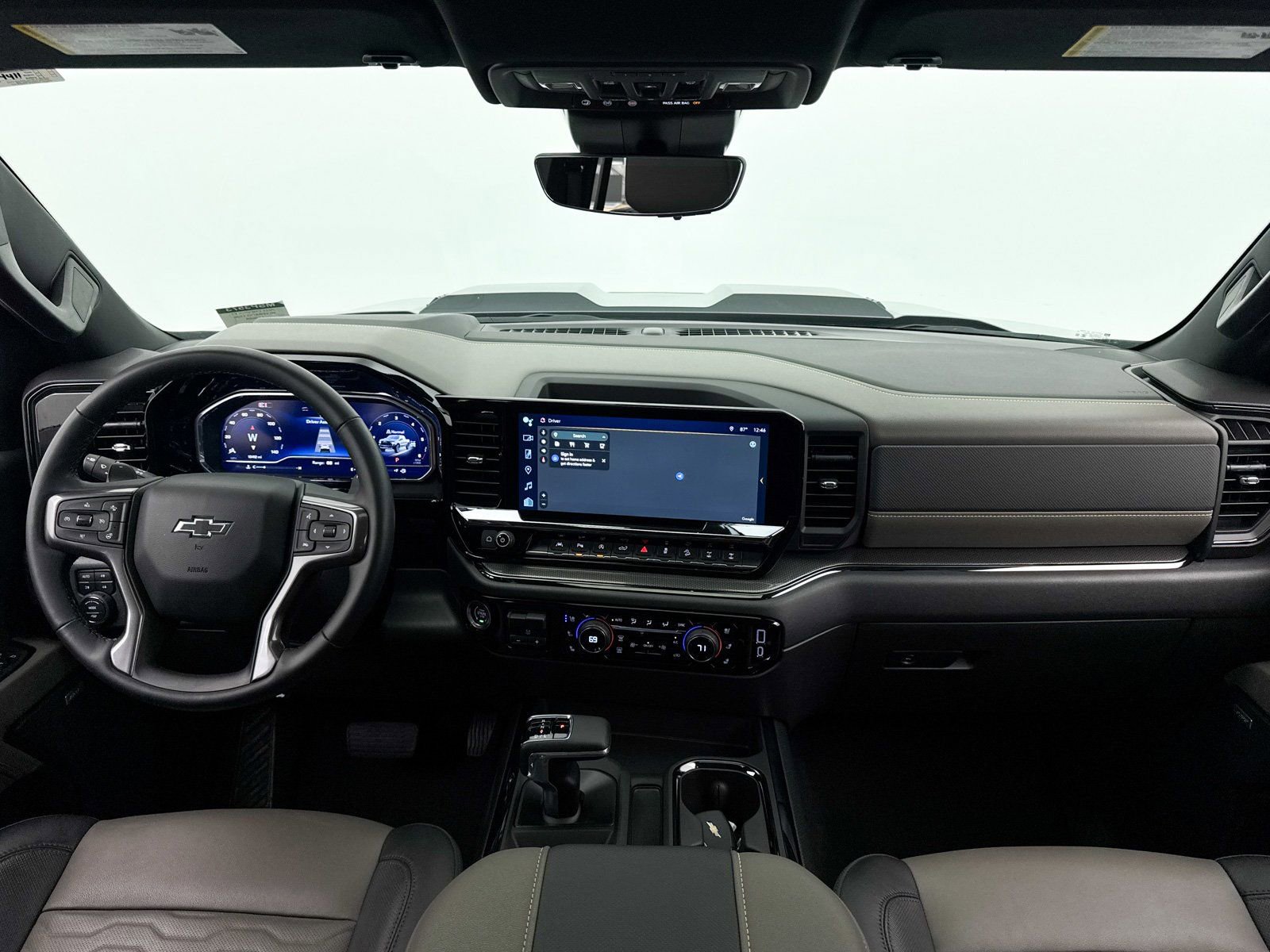 Used 2025 Chevrolet Silverado 1500 ZR2 w/ Technology Package image 32