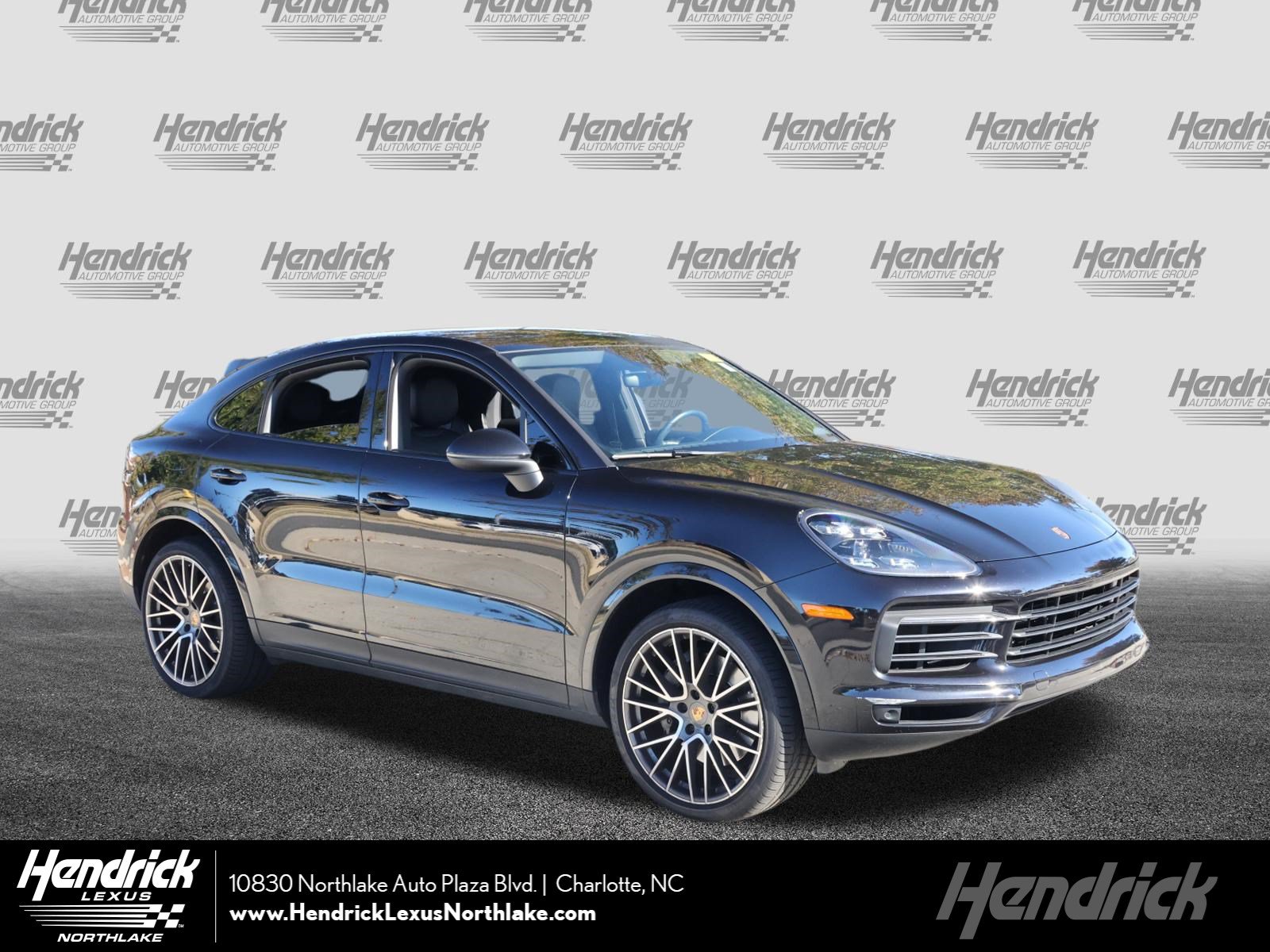Used 2022 Porsche Cayenne S AWD/4WD image 1