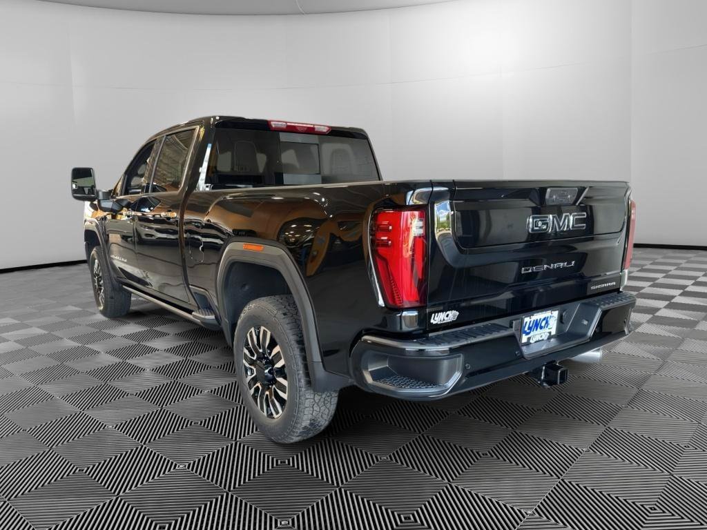 New 2026 GMC Sierra 2500 Denali Ultimate AWD/4WD image 3