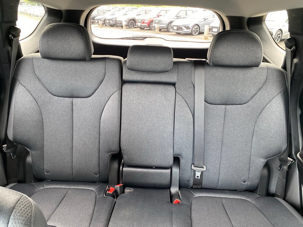 Certified 2023 Hyundai Santa Fe SEL AWD/4WD image 15