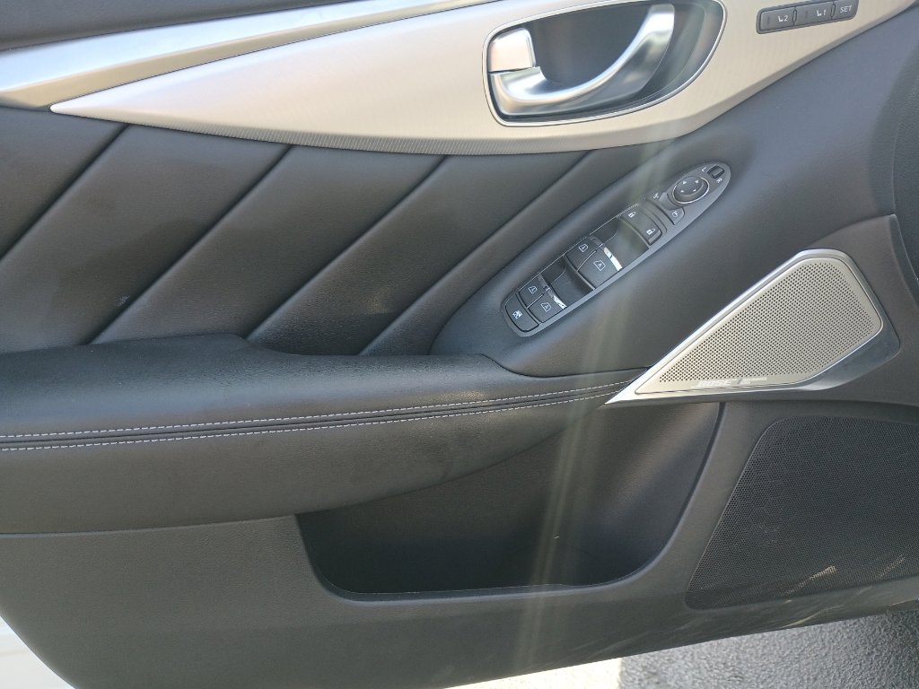 Used 2023 INFINITI Q50 Luxe image 12