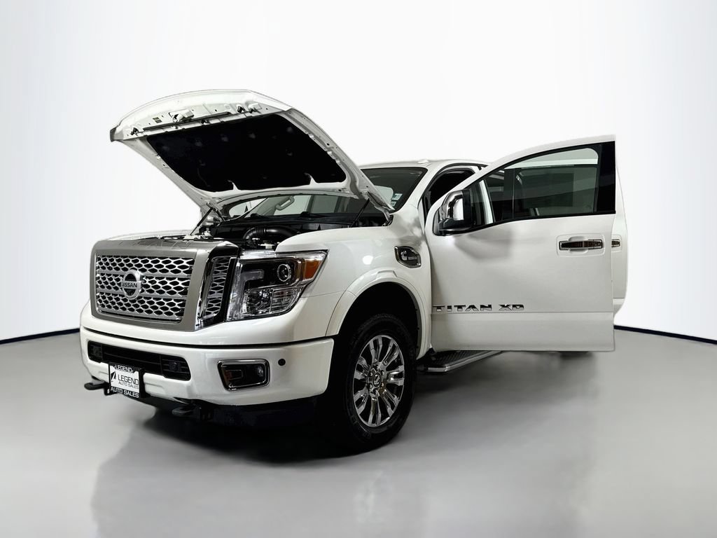 Used 2017 Nissan Titan Platinum Reserve AWD/4WD image 26