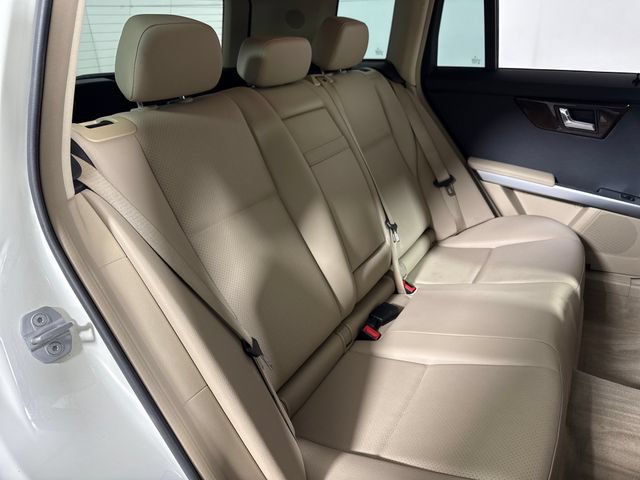 Used 2011 Mercedes-Benz GLK 350 4MATIC image 15